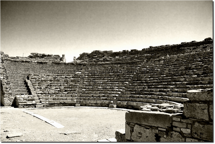 Sicilia 2012 - Teatro Greco Segesta